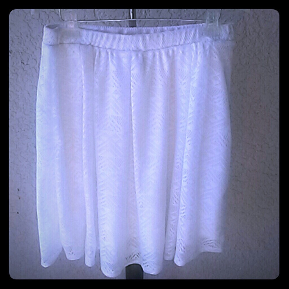 Blush White Skirt